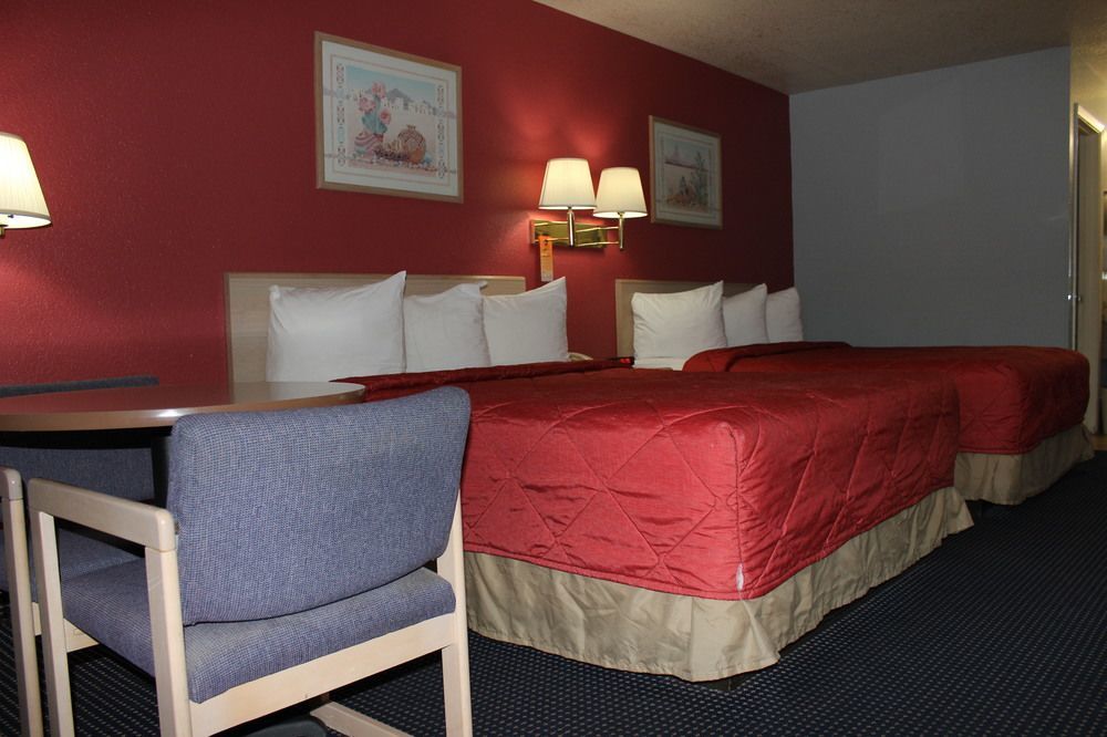 Howard Johnson By Wyndham Holbrook Bagian luar foto